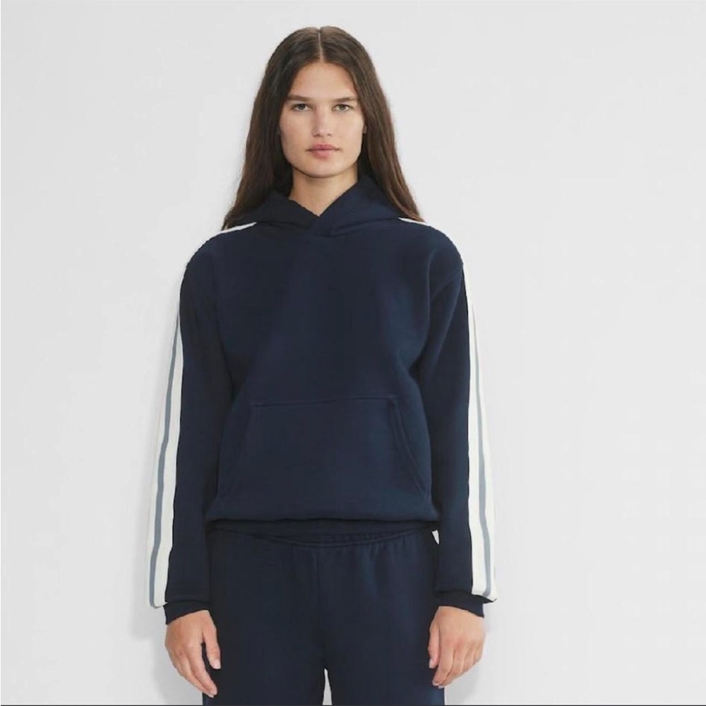 Discontinued Aritzia navy blue Sweatfleece Hoodie